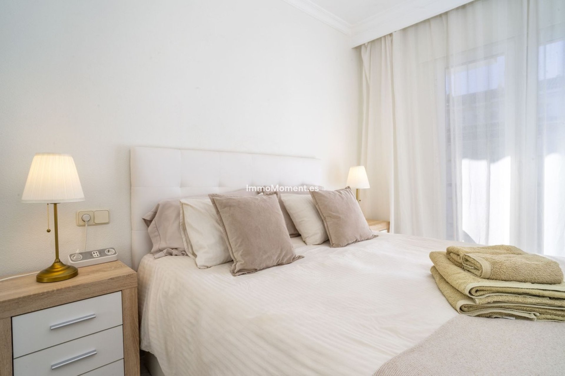 Resale - Apartment - Marbella - Puerto Banús