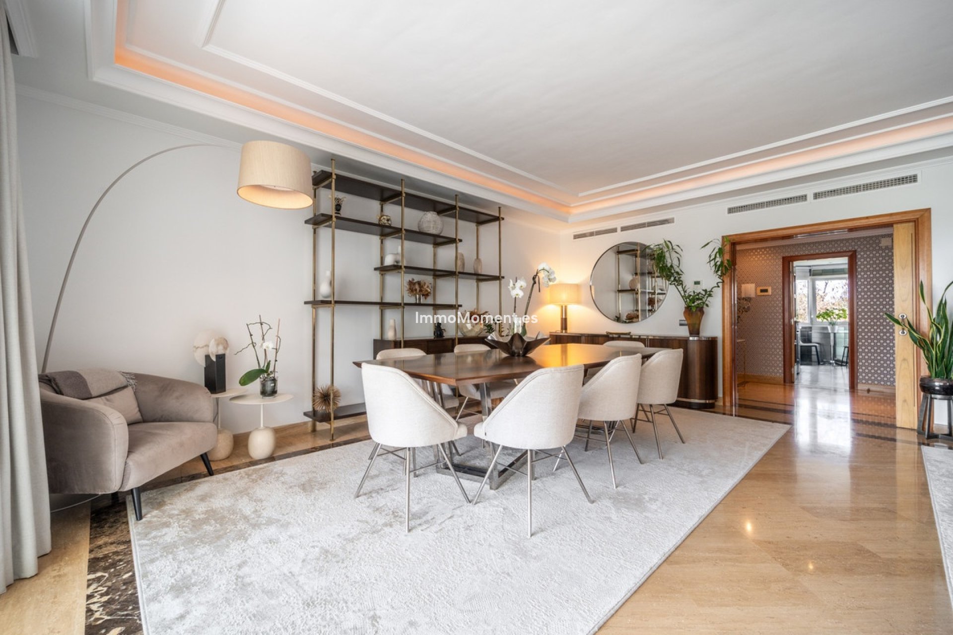 Resale - Apartment - Marbella - Puerto Banús