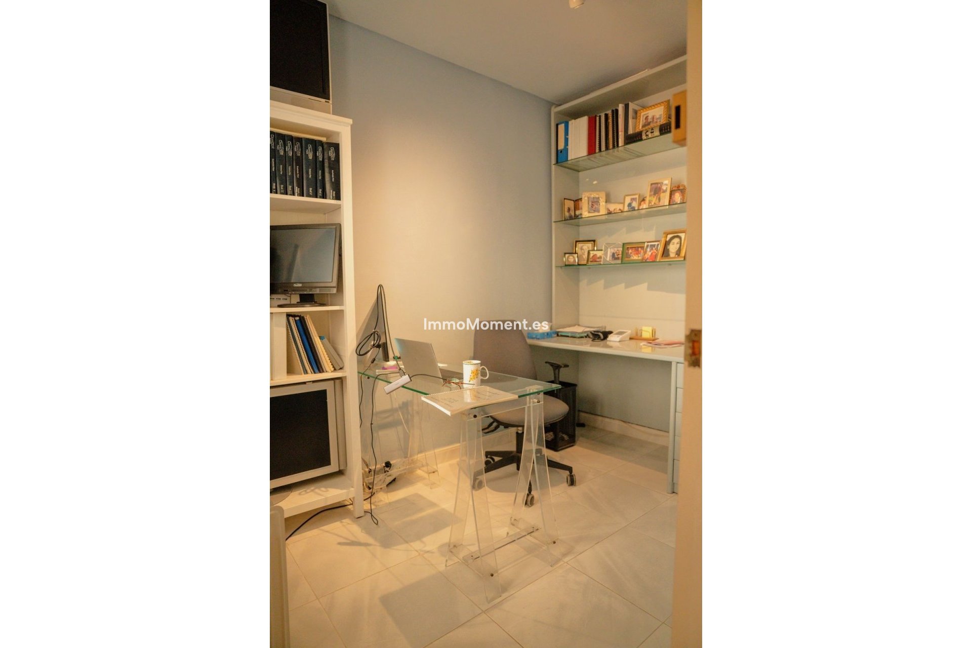 Resale - Apartment - Marbella - Puerto Banús