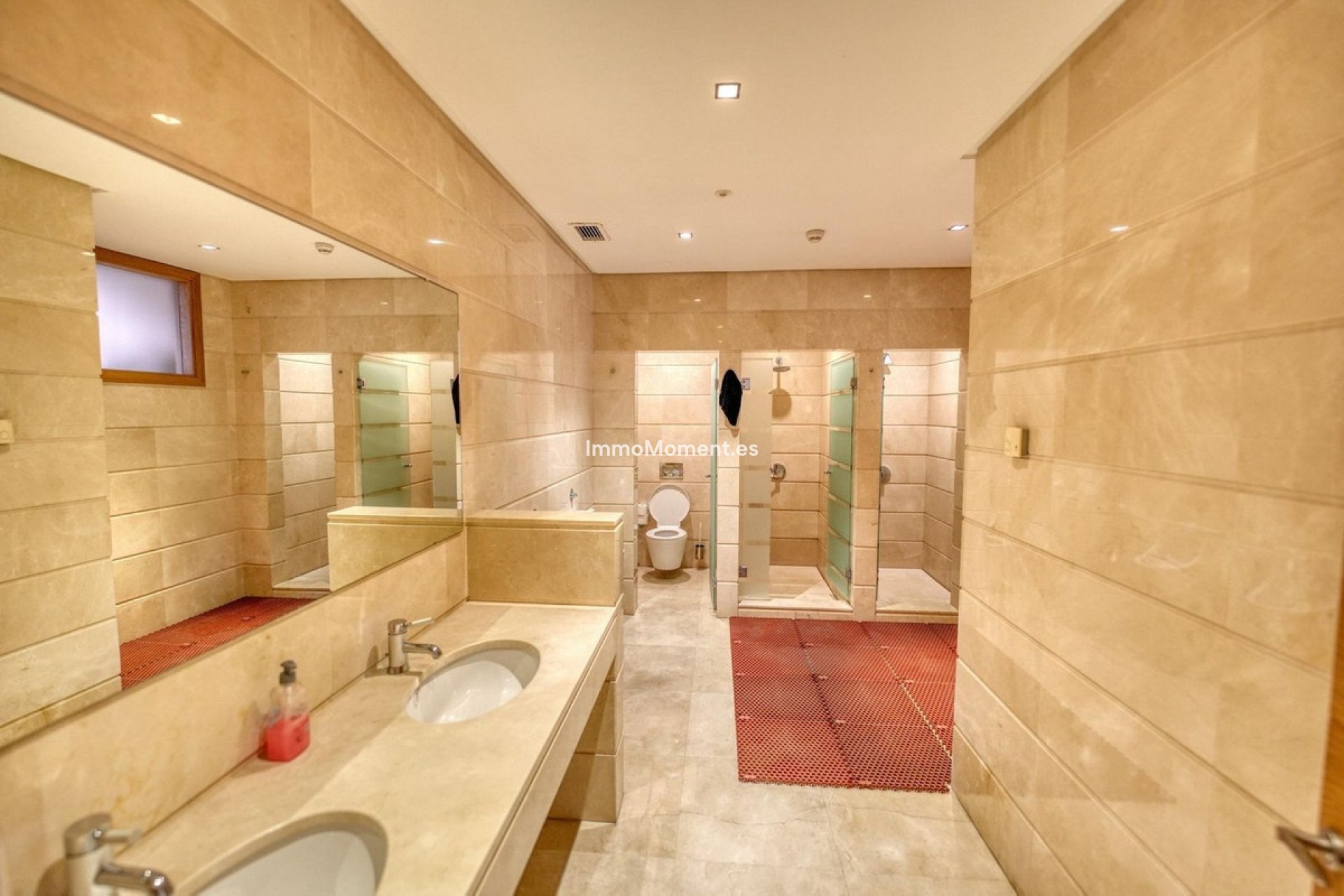 Resale - Apartment - Marbella - Puerto Banús