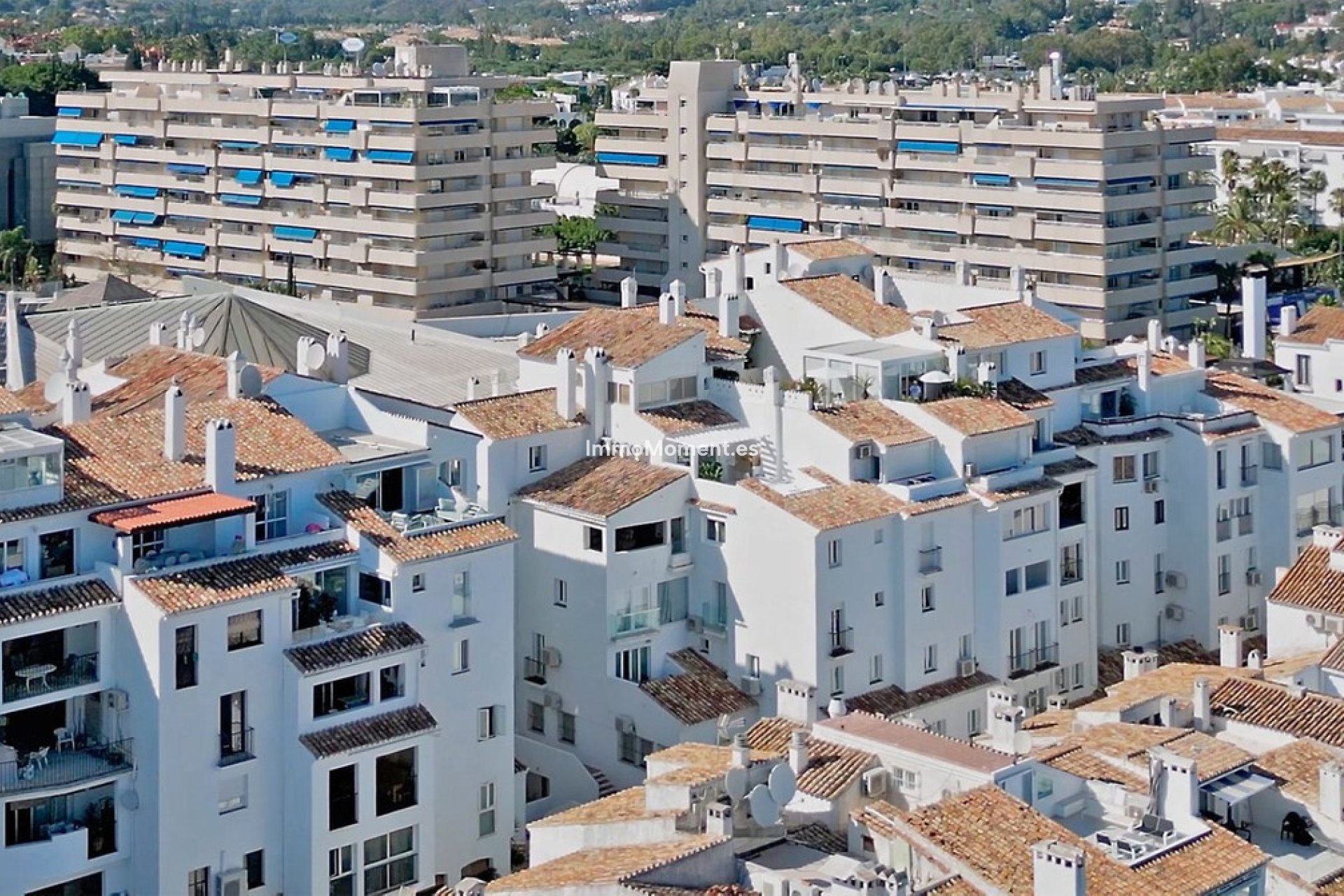 Resale - Apartment - Marbella - Puerto Banús