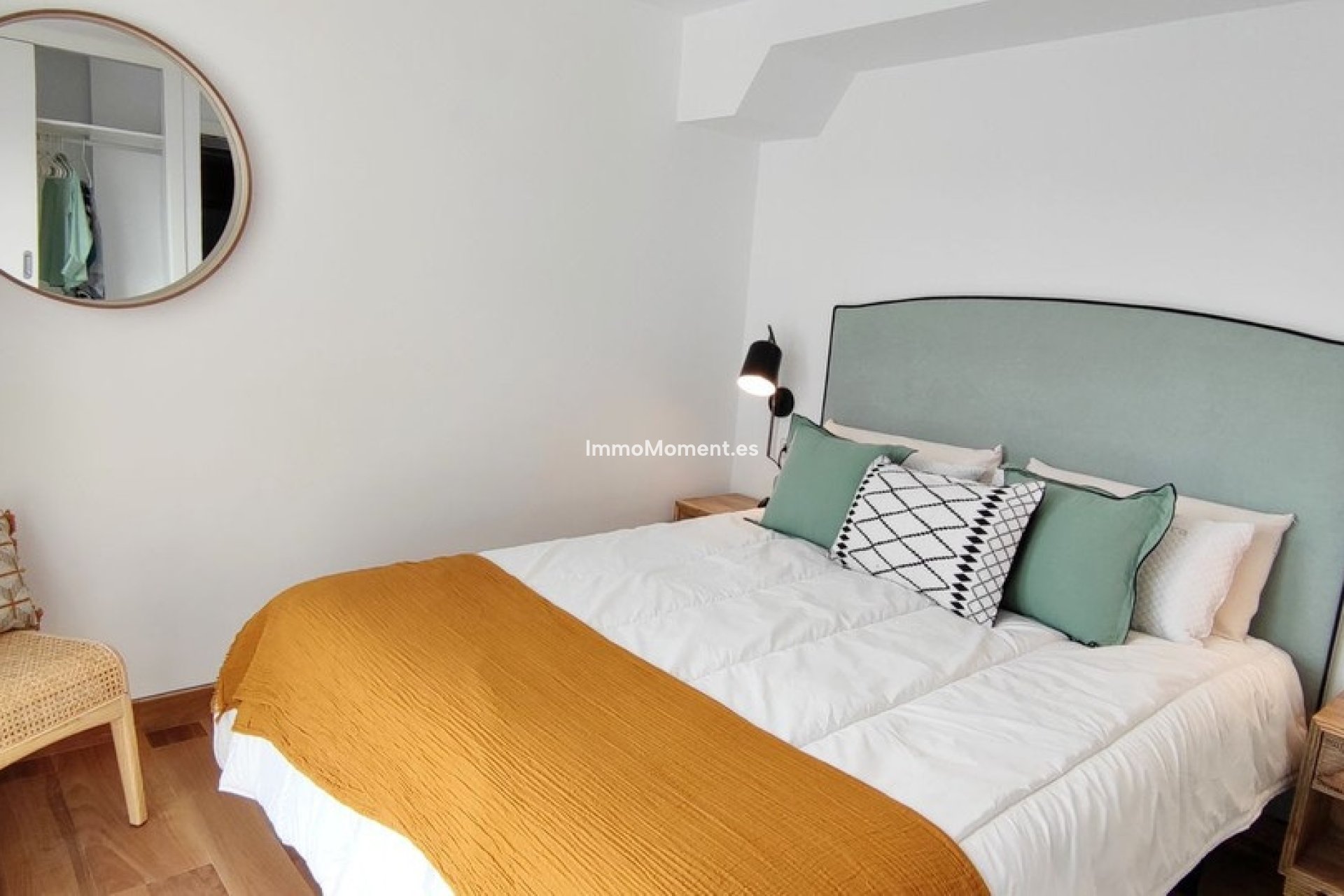 Resale - Apartment - Marbella - Puerto Banús