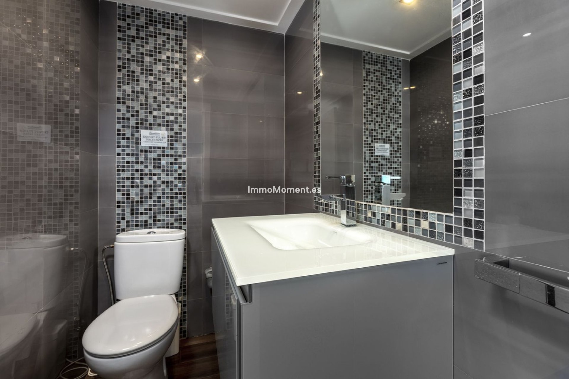Resale - Apartment - Marbella - Puerto Banús
