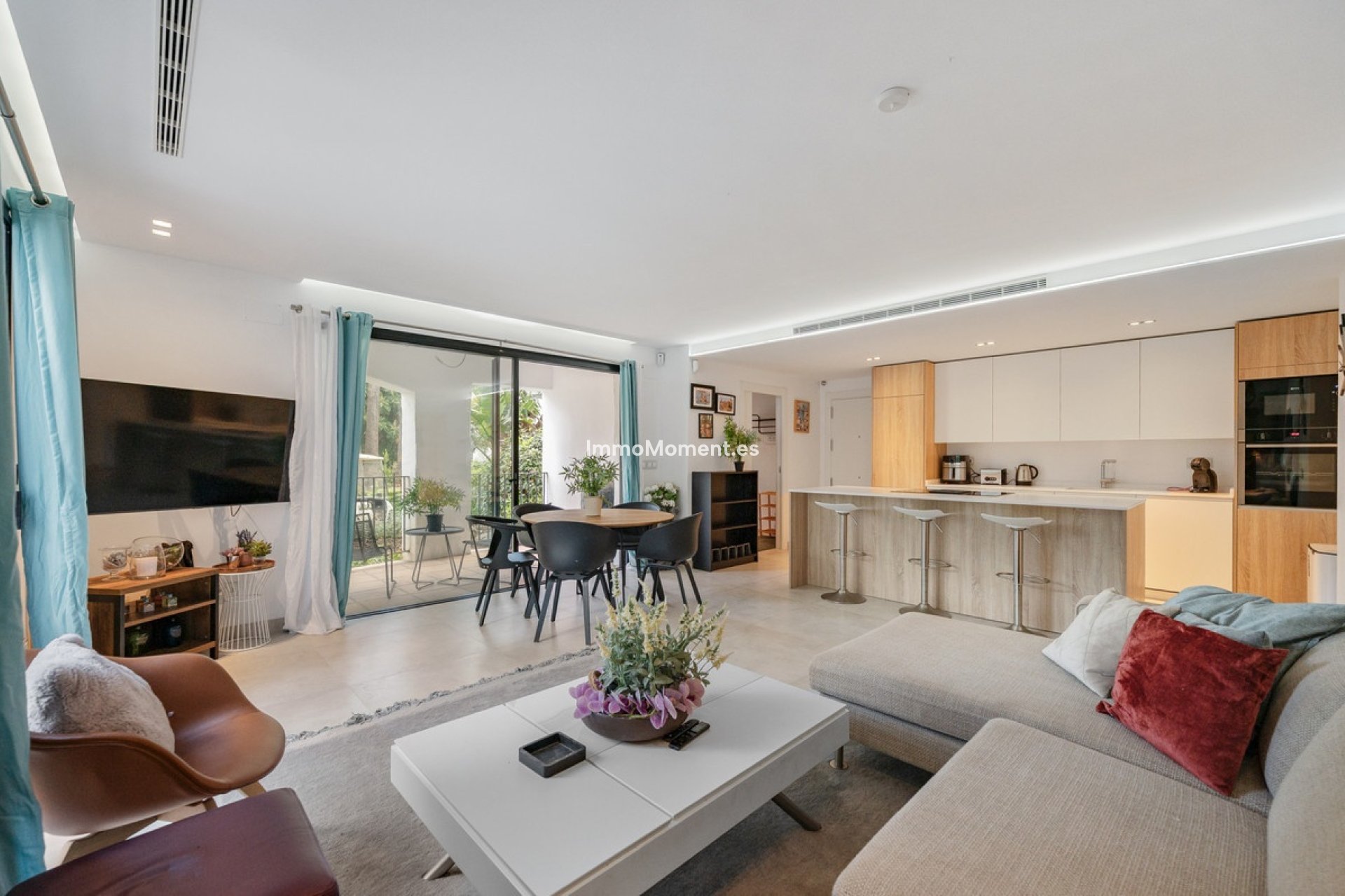 Resale - Apartment - Marbella - Puerto Banús