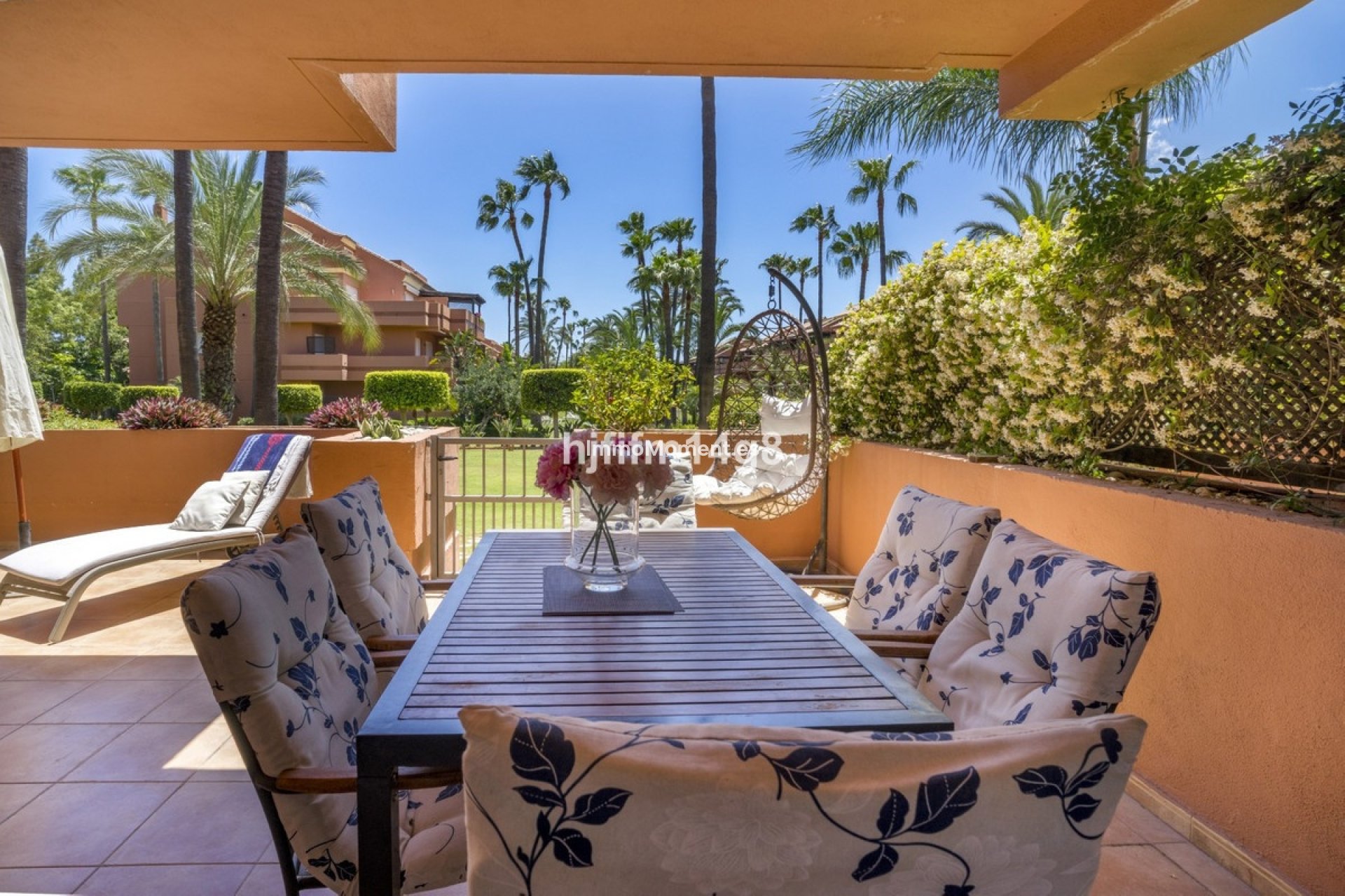Resale - Apartment - Marbella - Puerto Banús