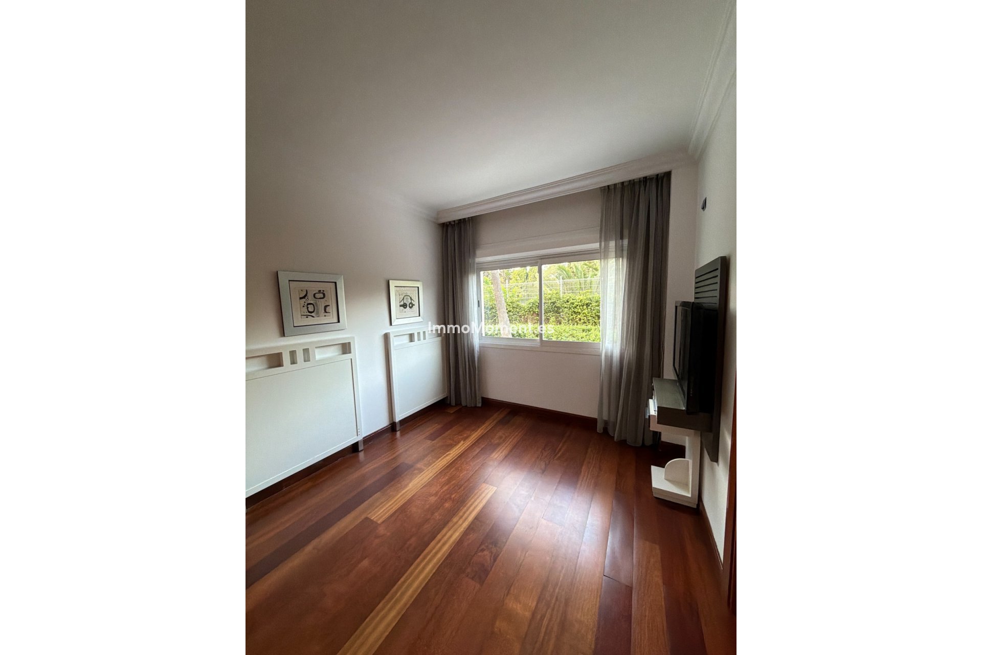 Resale - Apartment - Marbella - Puerto Banús