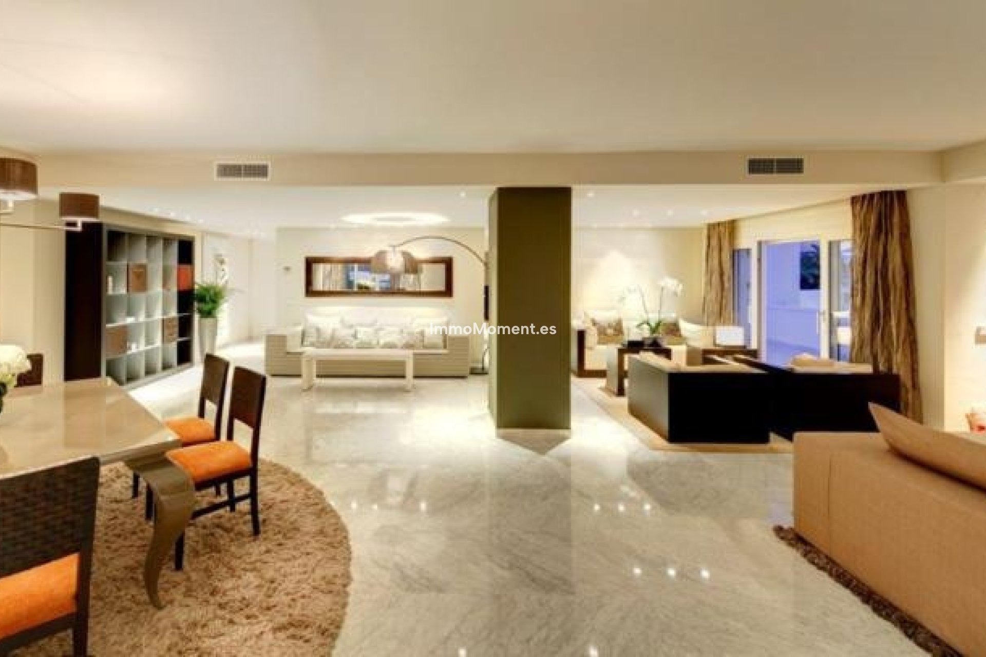 Resale - Apartment - Marbella - Puerto Banús