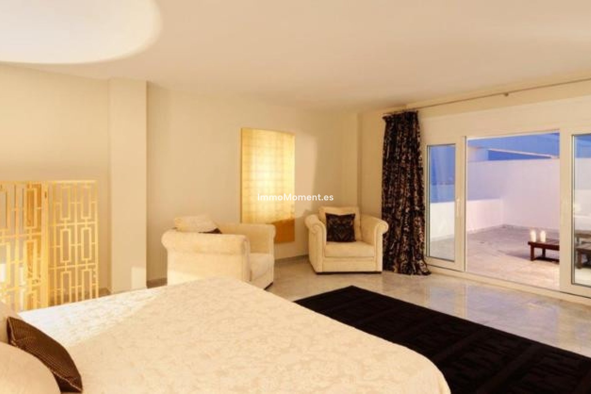 Resale - Apartment - Marbella - Puerto Banús