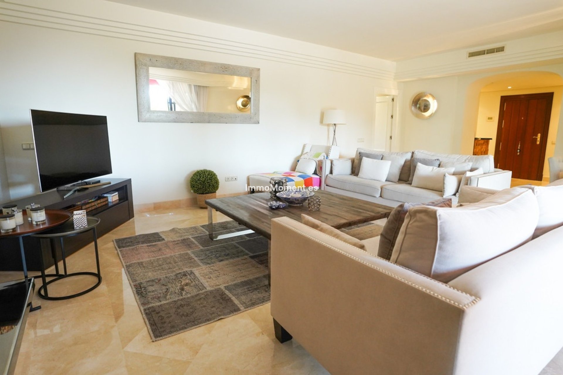 Resale - Apartment - Marbella - Puerto Banús