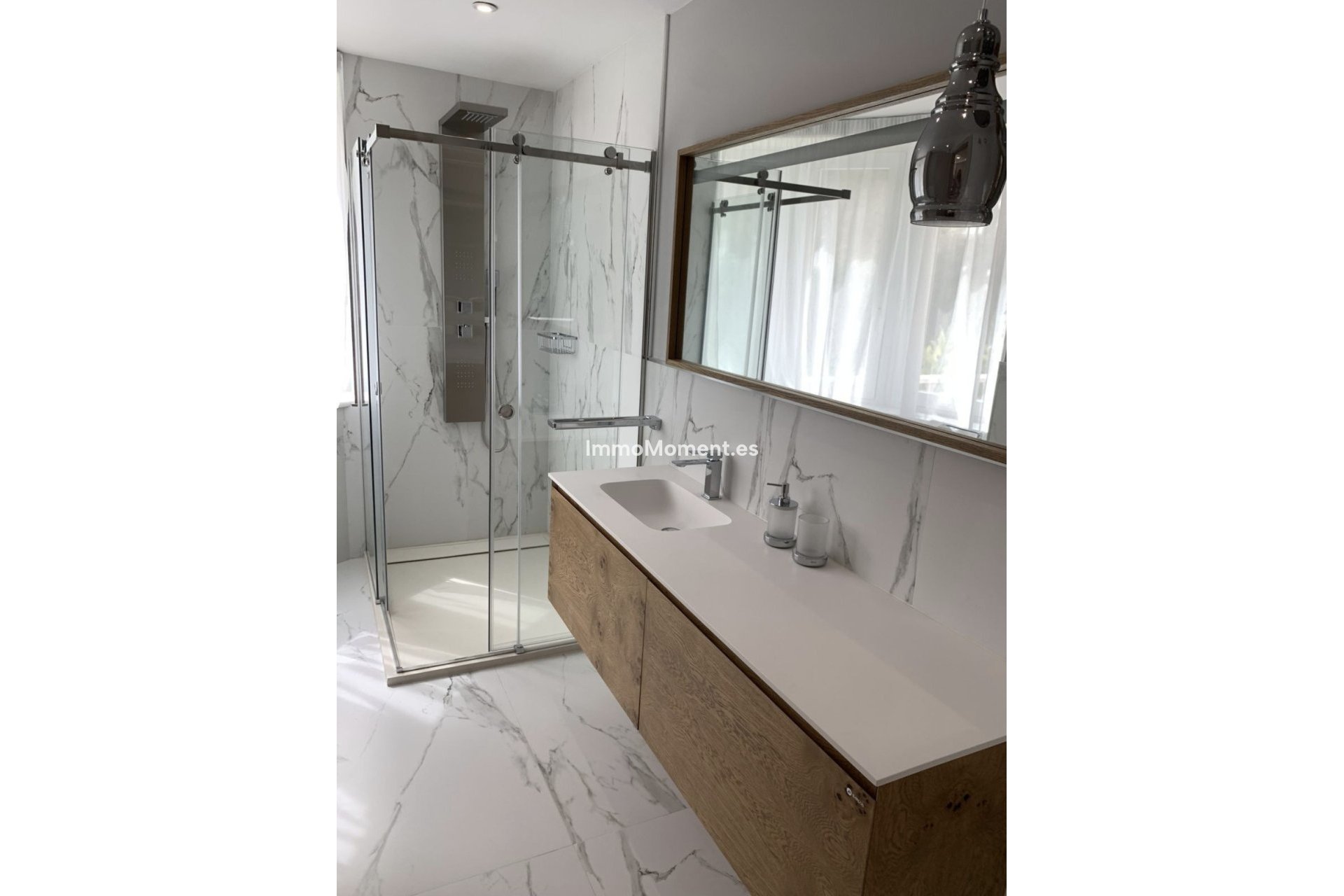 Resale - Apartment - Marbella - Puerto Banús