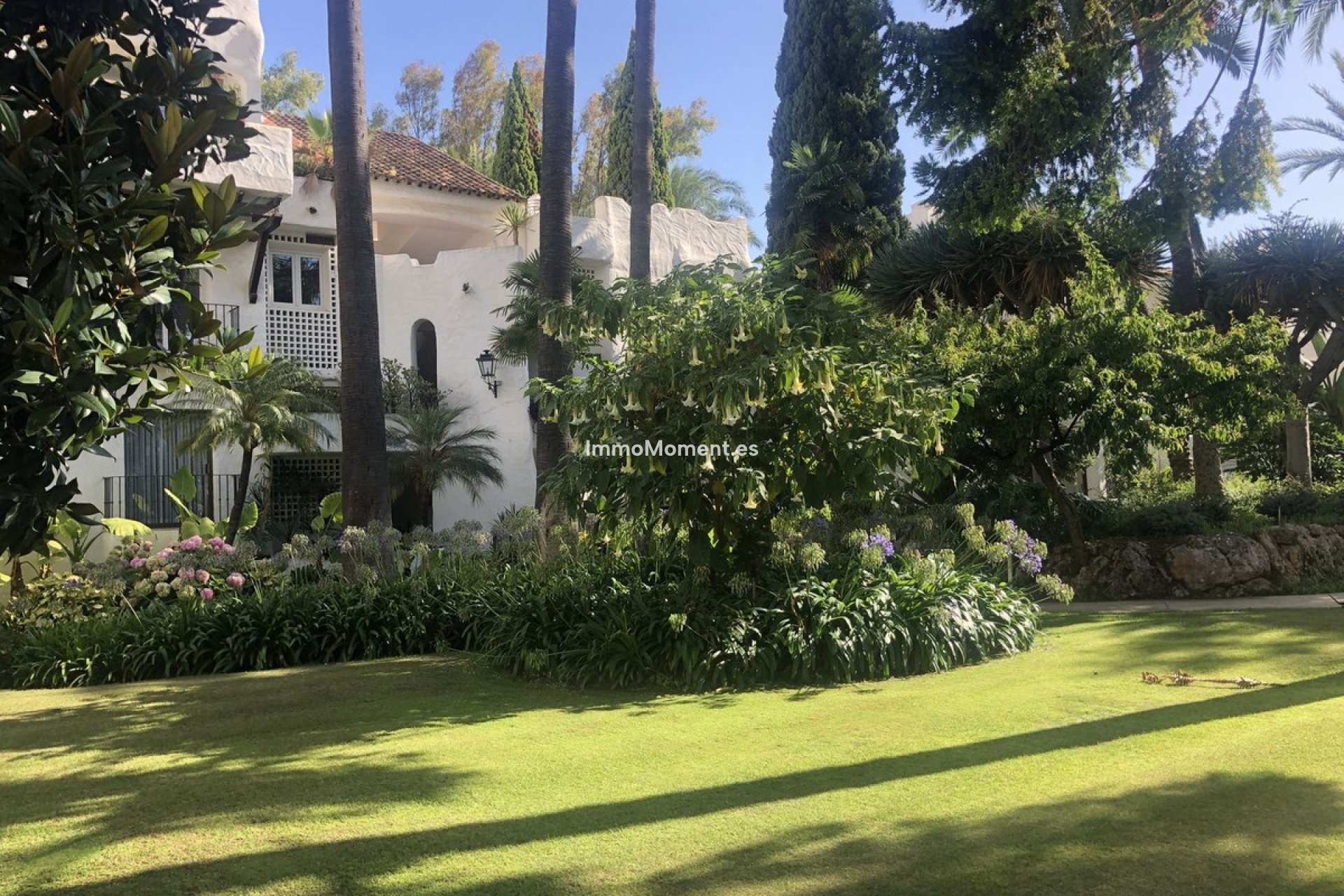 Resale - Apartment - Marbella - Puerto Banús