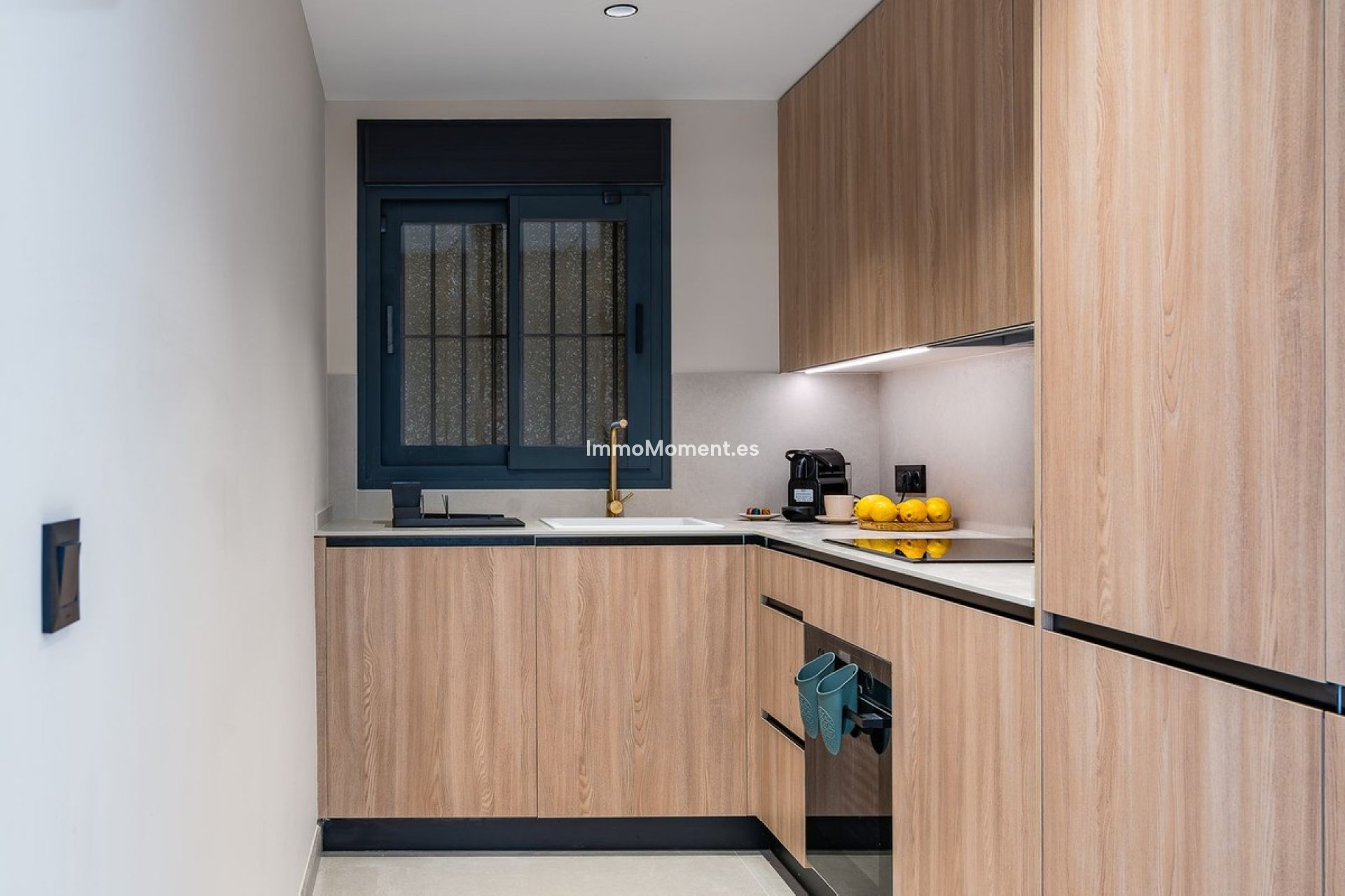 Resale - Apartment - Marbella - Puerto Banús