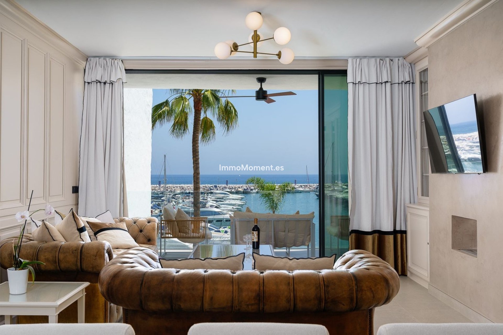 Resale - Apartment - Marbella - Puerto Banús