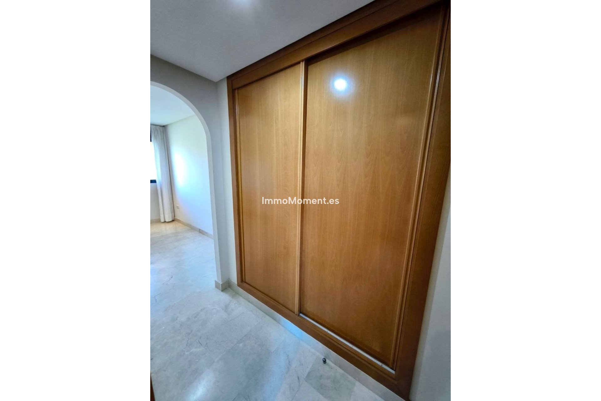 Resale - Apartment - Marbella - Puerto Banús