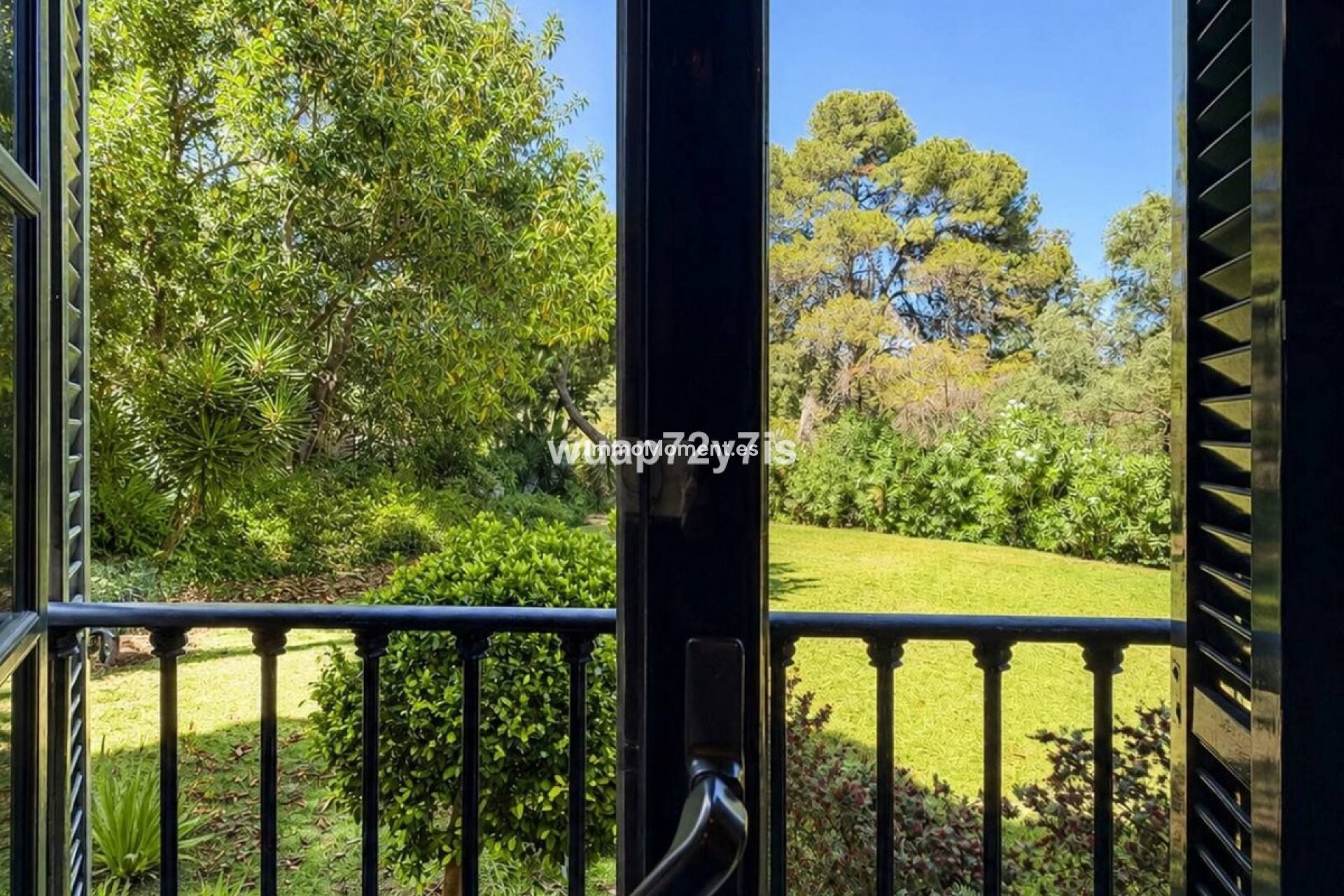 Resale - Apartment - Marbella - Puerto Banús