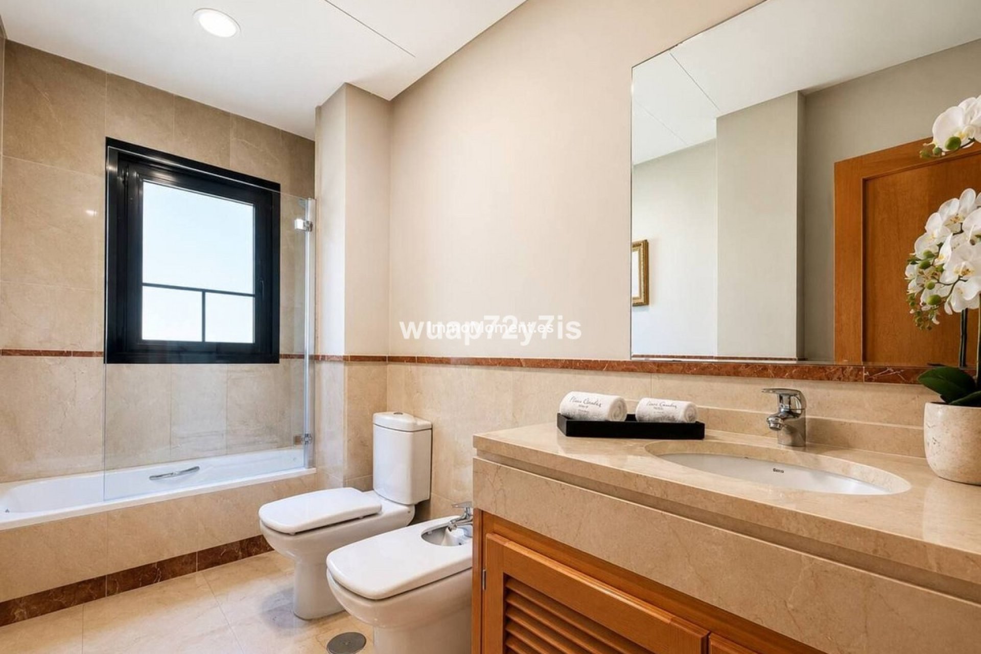 Resale - Apartment - Marbella - Puerto Banús