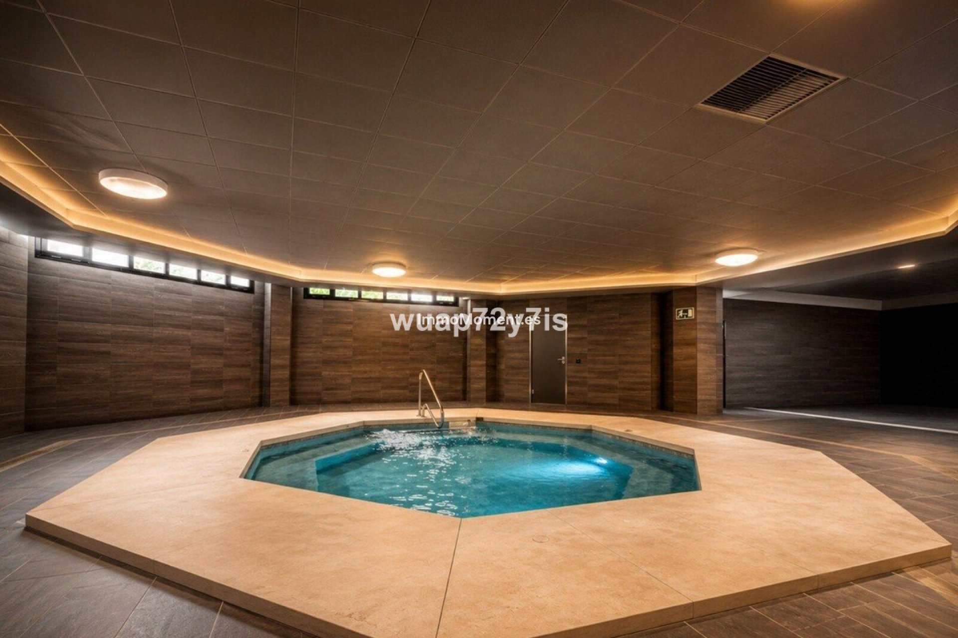 Resale - Apartment - Marbella - Puerto Banús