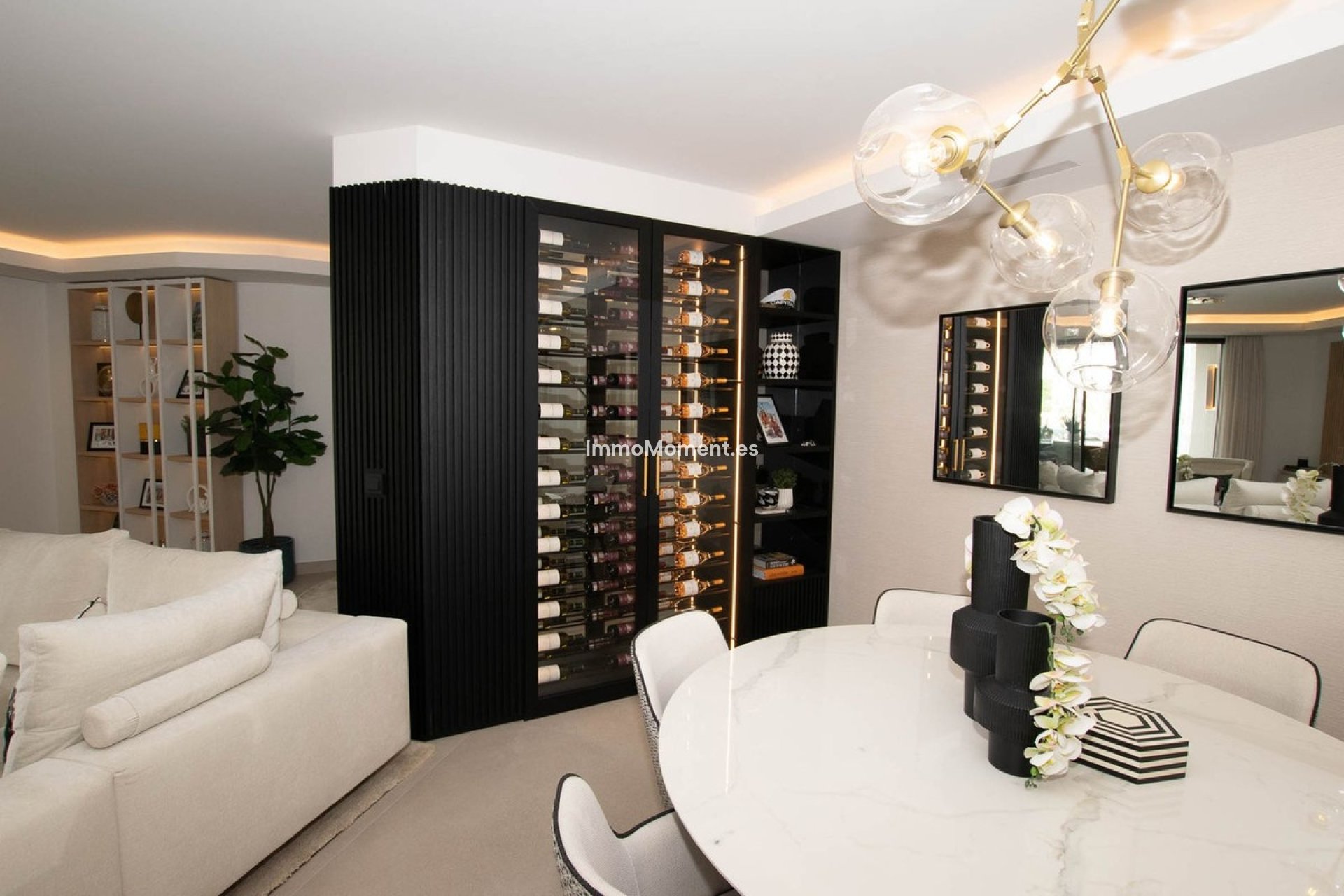 Resale - Apartment - Marbella - Puerto Banús