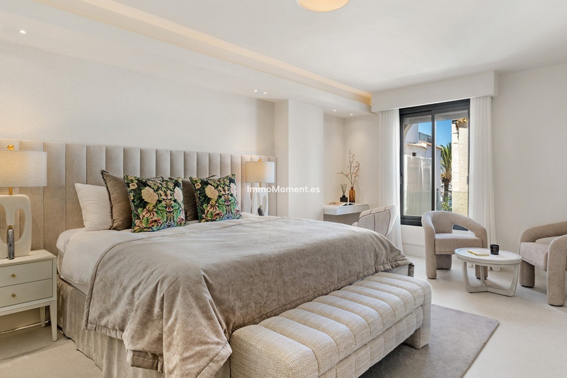 Resale - Apartment - Marbella - Puerto Banús