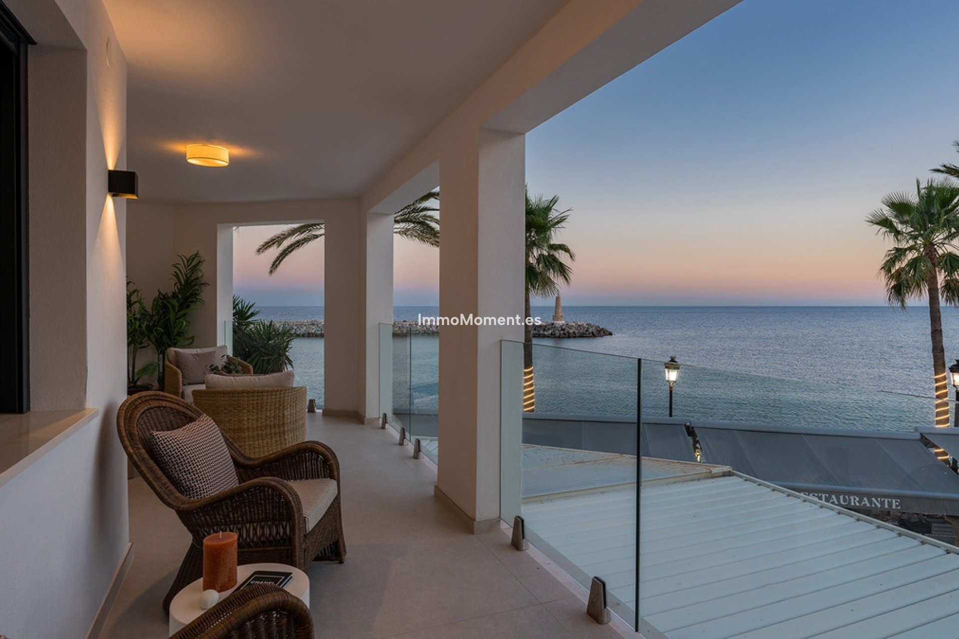 Resale - Apartment - Marbella - Puerto Banús