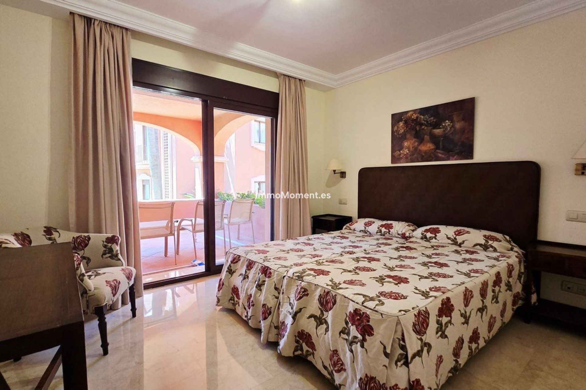 Resale - Apartment - Marbella - Puerto Banús