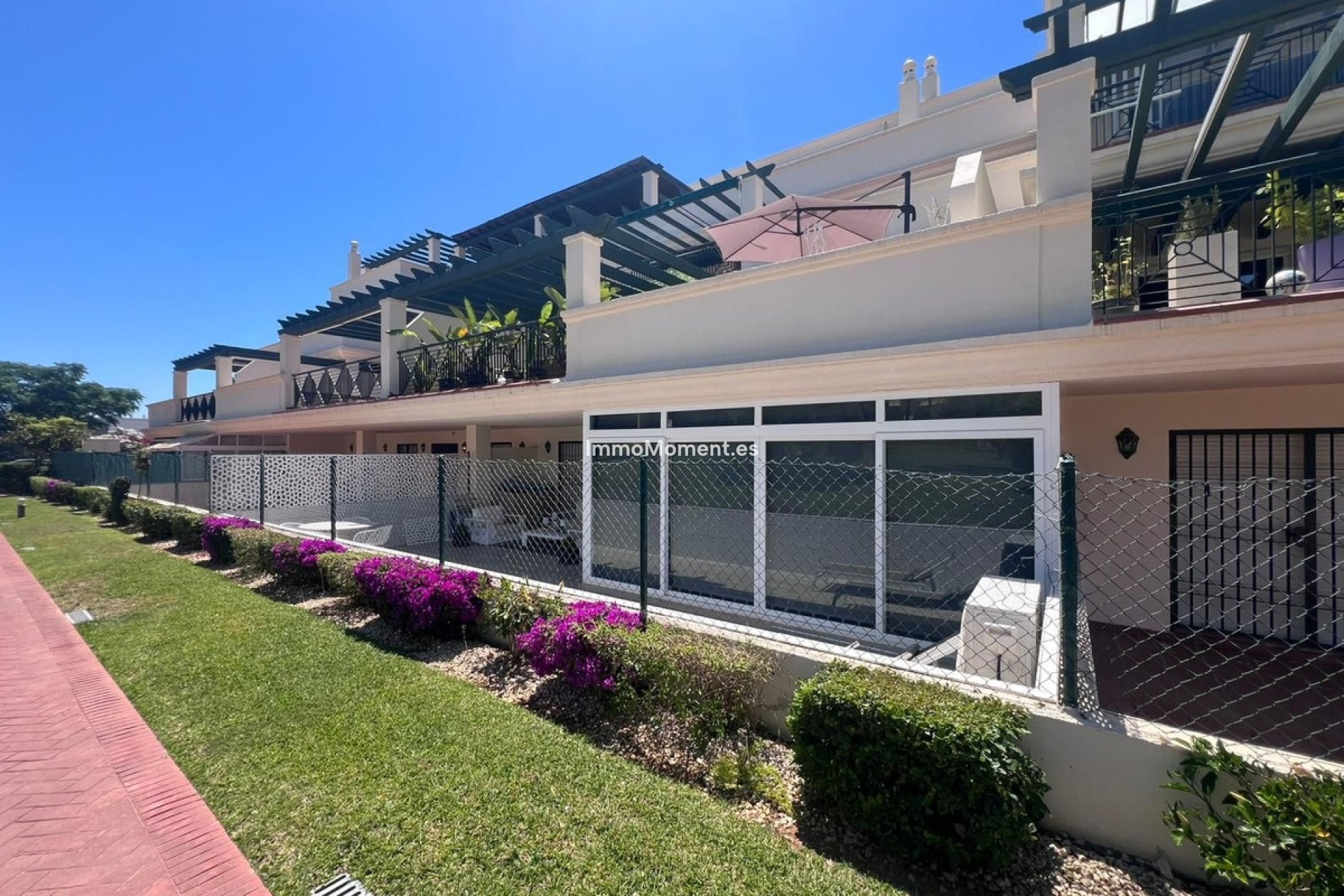 Resale - Apartment - Marbella - Puerto Banús