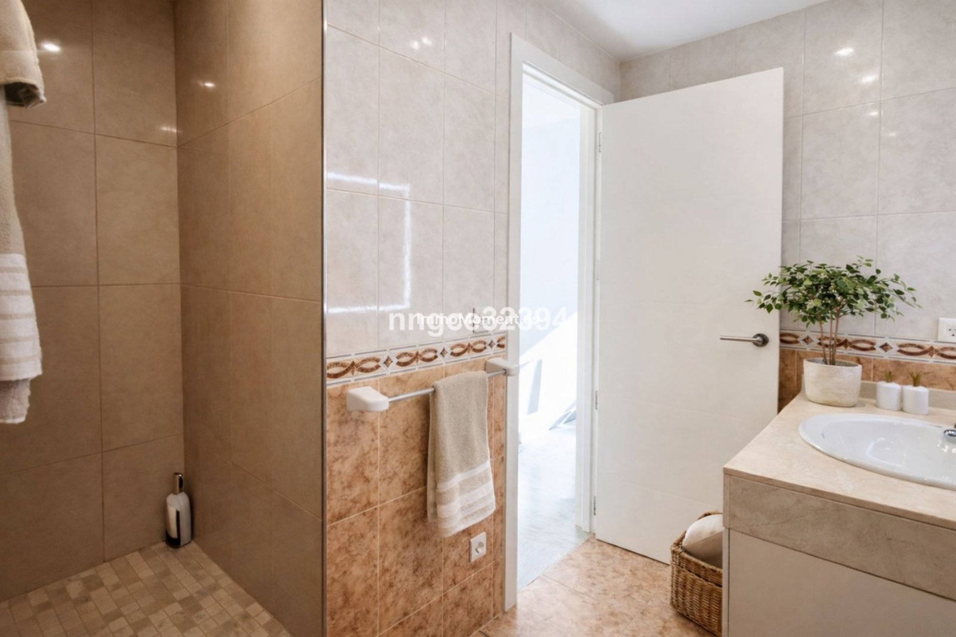 Resale - Apartment - Marbella - Puerto Banús