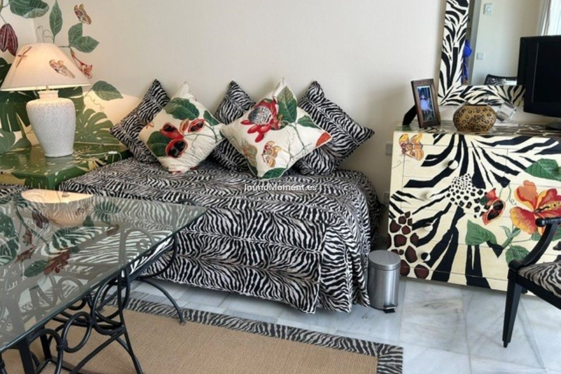 Resale - Apartment - Marbella - Puerto Banús