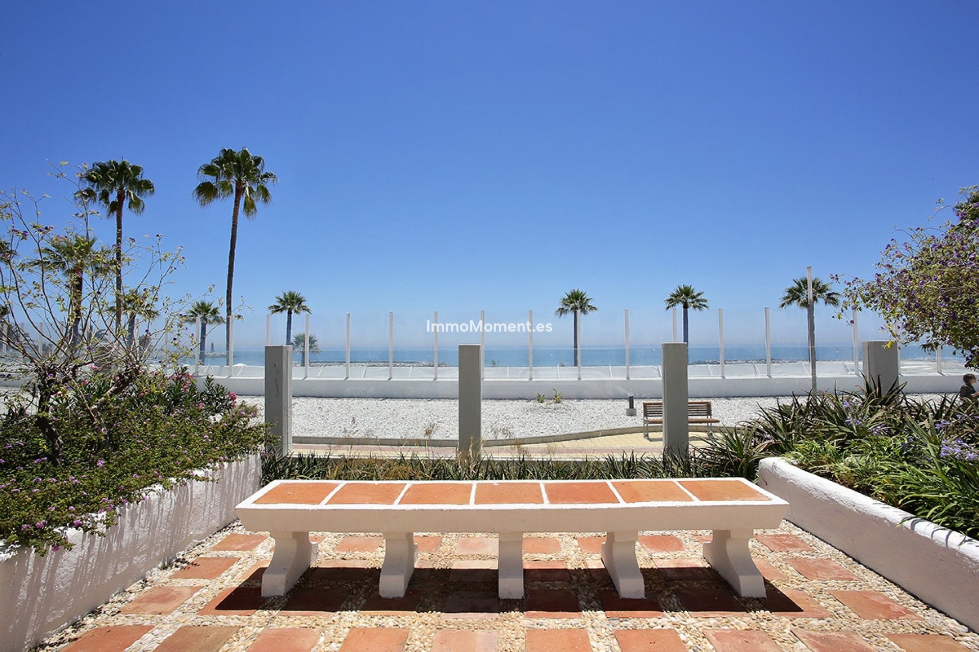 Resale - Apartment - Marbella - Puerto Banús