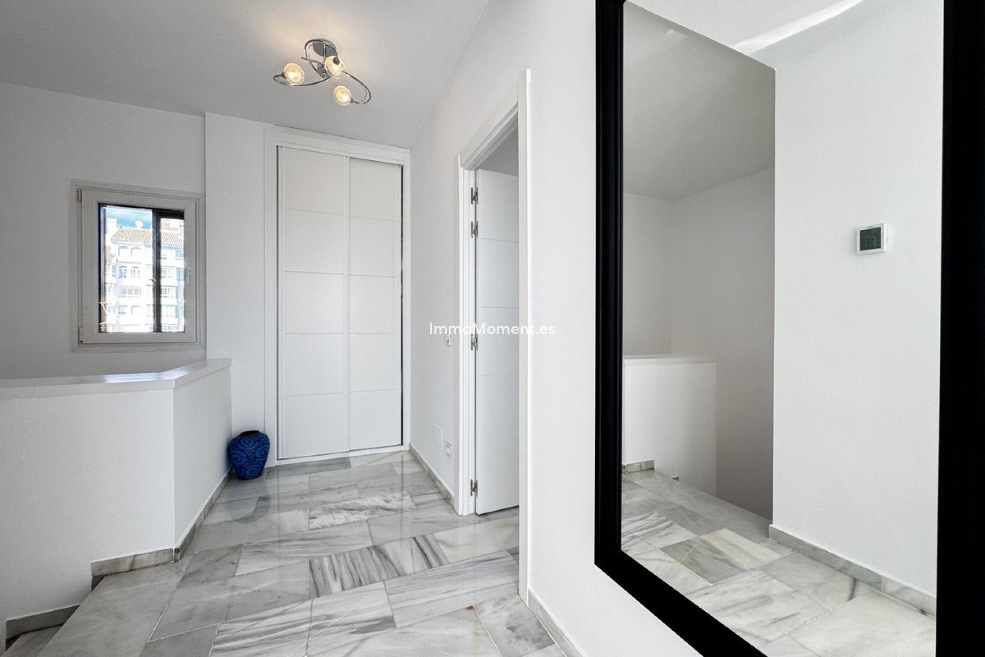 Resale - Apartment - Marbella - Puerto Banús