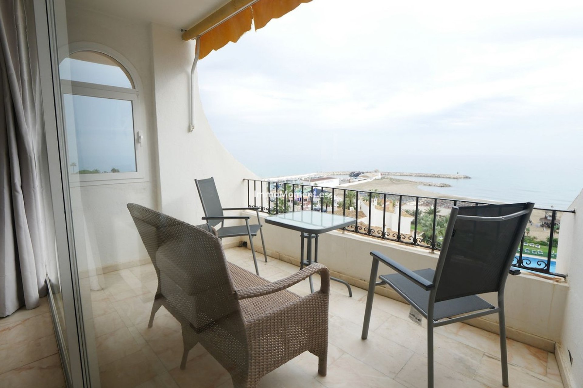 Resale - Apartment - Marbella - Puerto de Cabopino