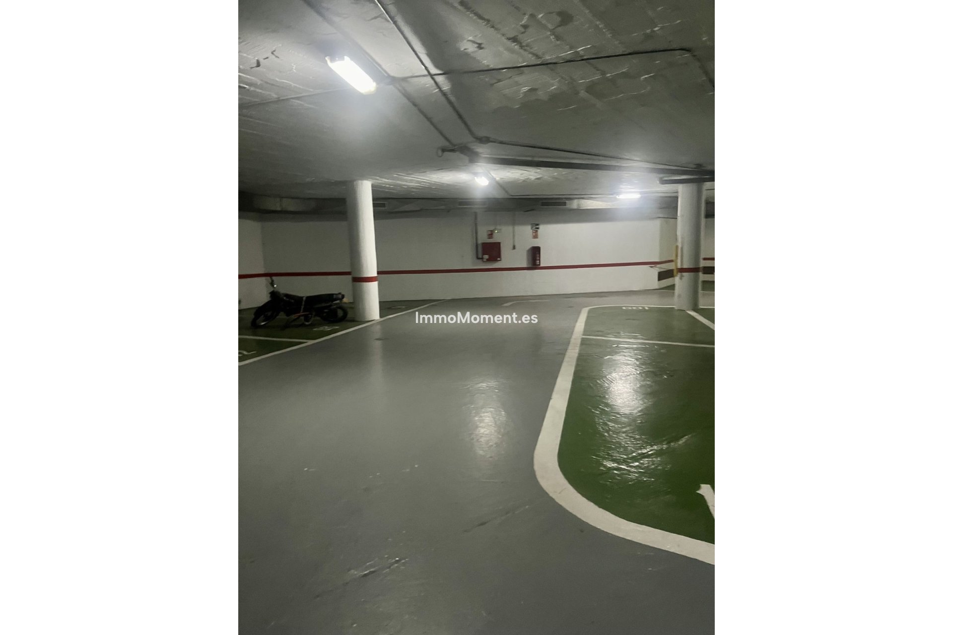 Resale - Apartment - Marbella - Puerto de Cabopino