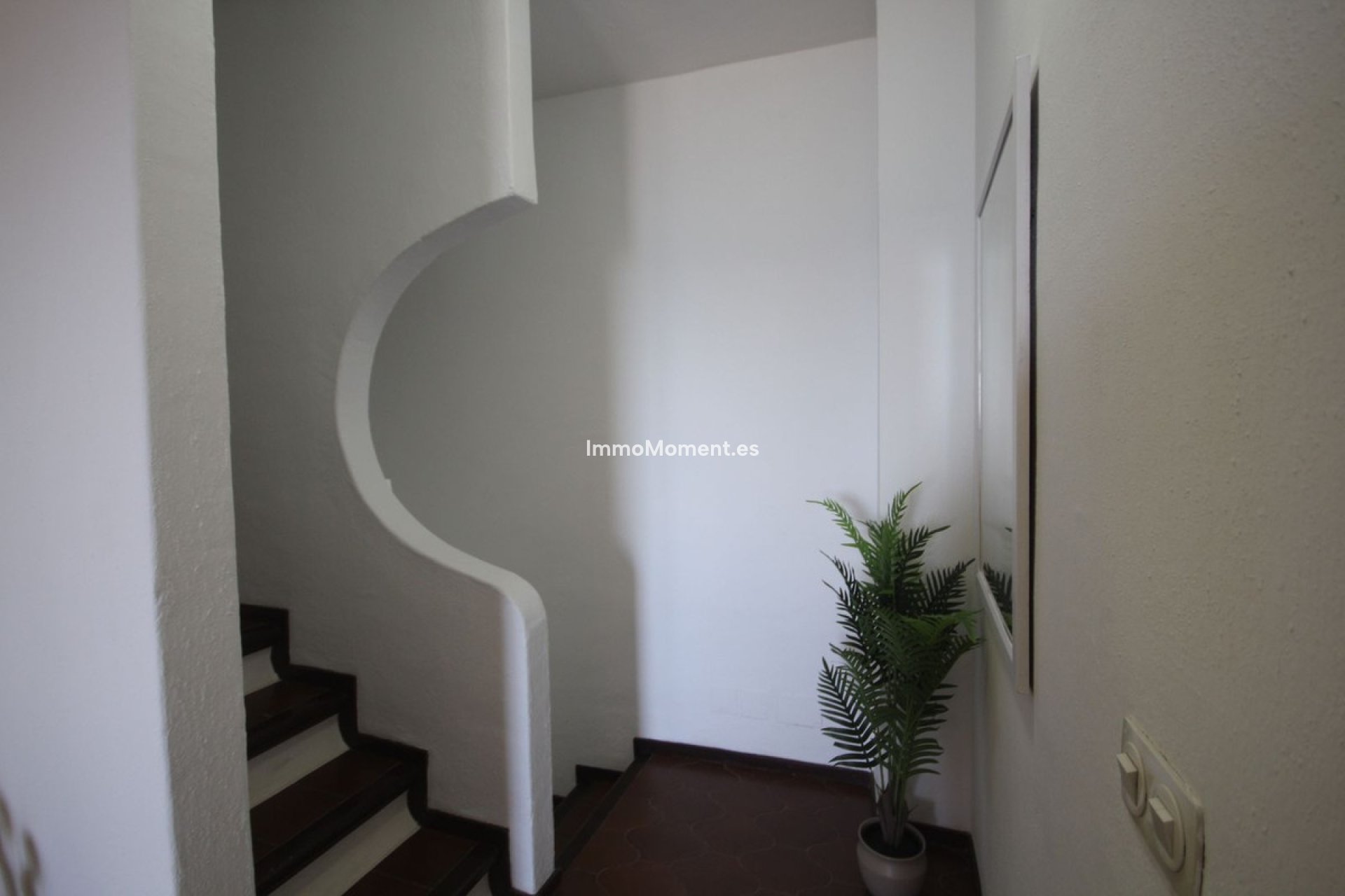 Resale - Apartment - Marbella - Puerto de Cabopino