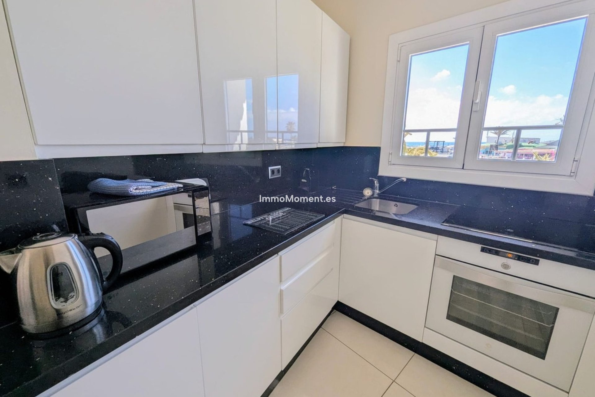 Resale - Apartment - Marbella - Puerto de Cabopino