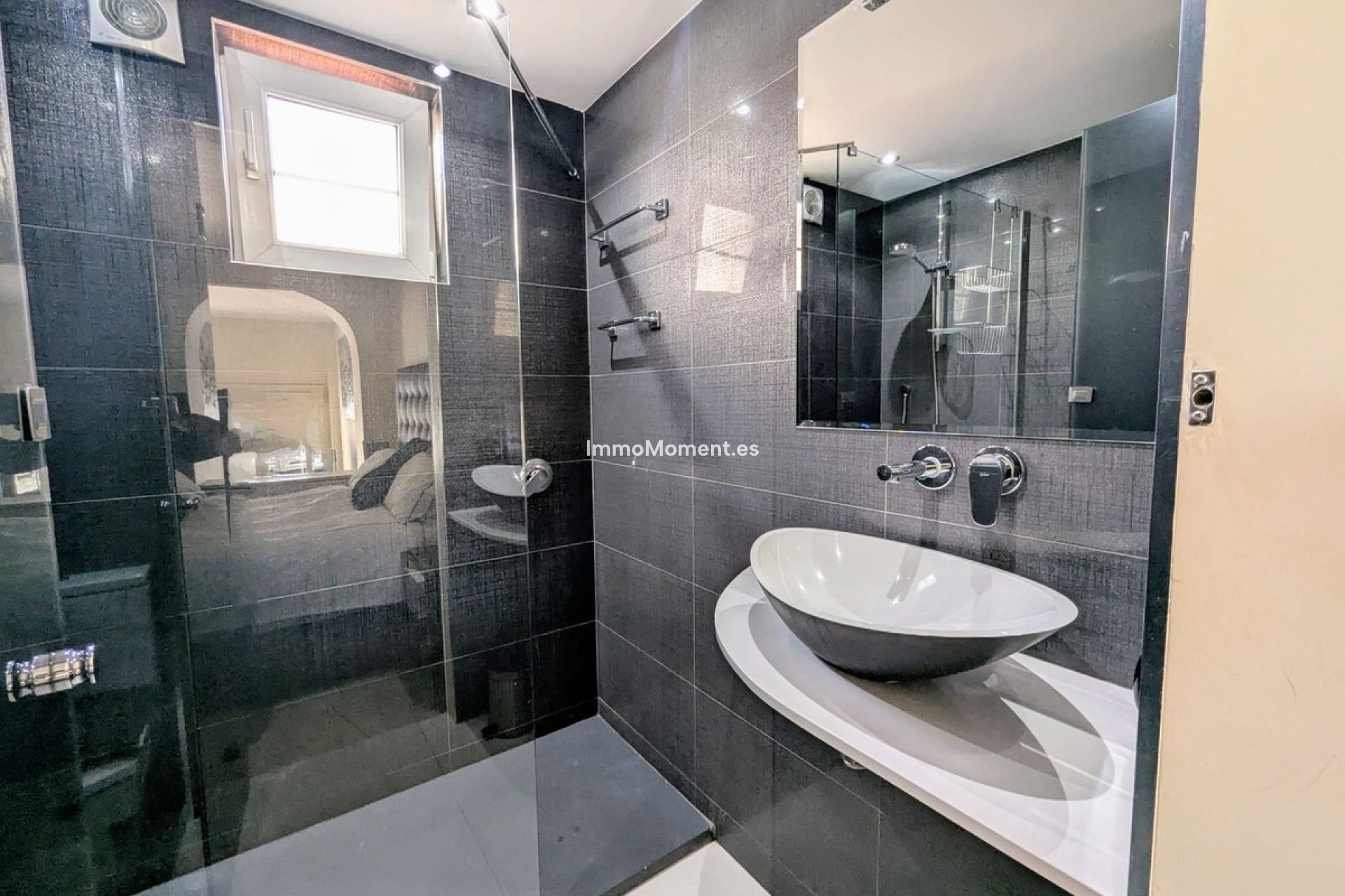 Resale - Apartment - Marbella - Puerto de Cabopino