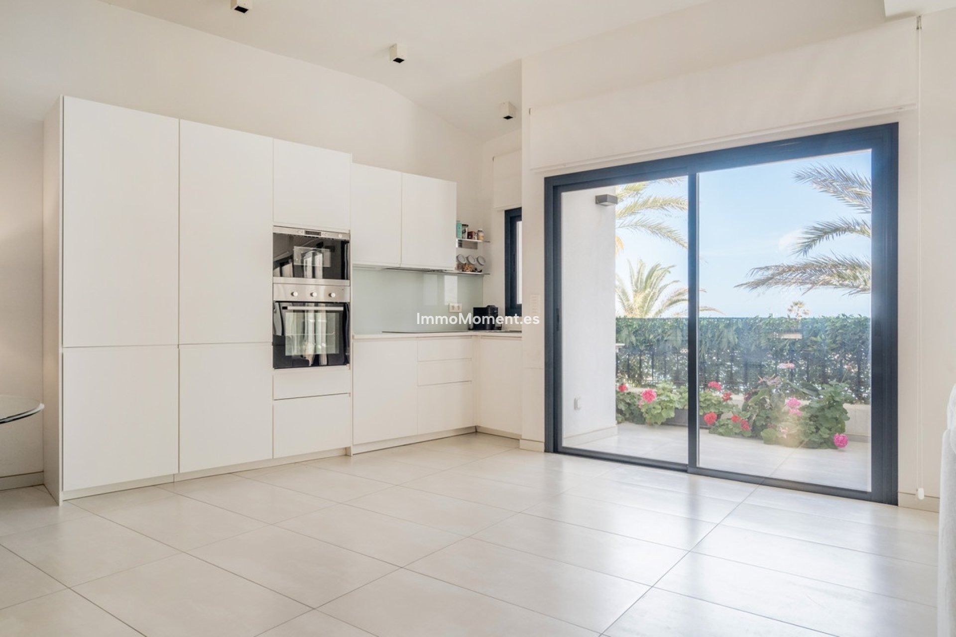 Resale - Apartment - Marbella - Puerto de Cabopino