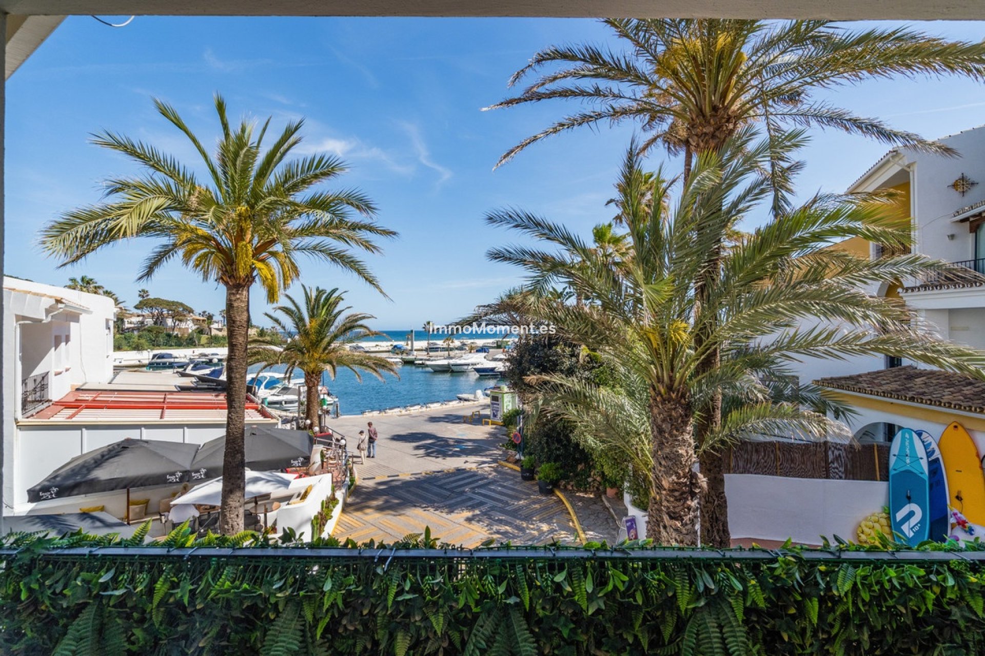 Resale - Apartment - Marbella - Puerto de Cabopino