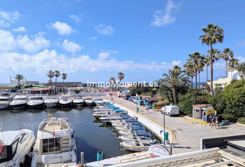 Resale - Apartment - Marbella - Puerto de Cabopino
