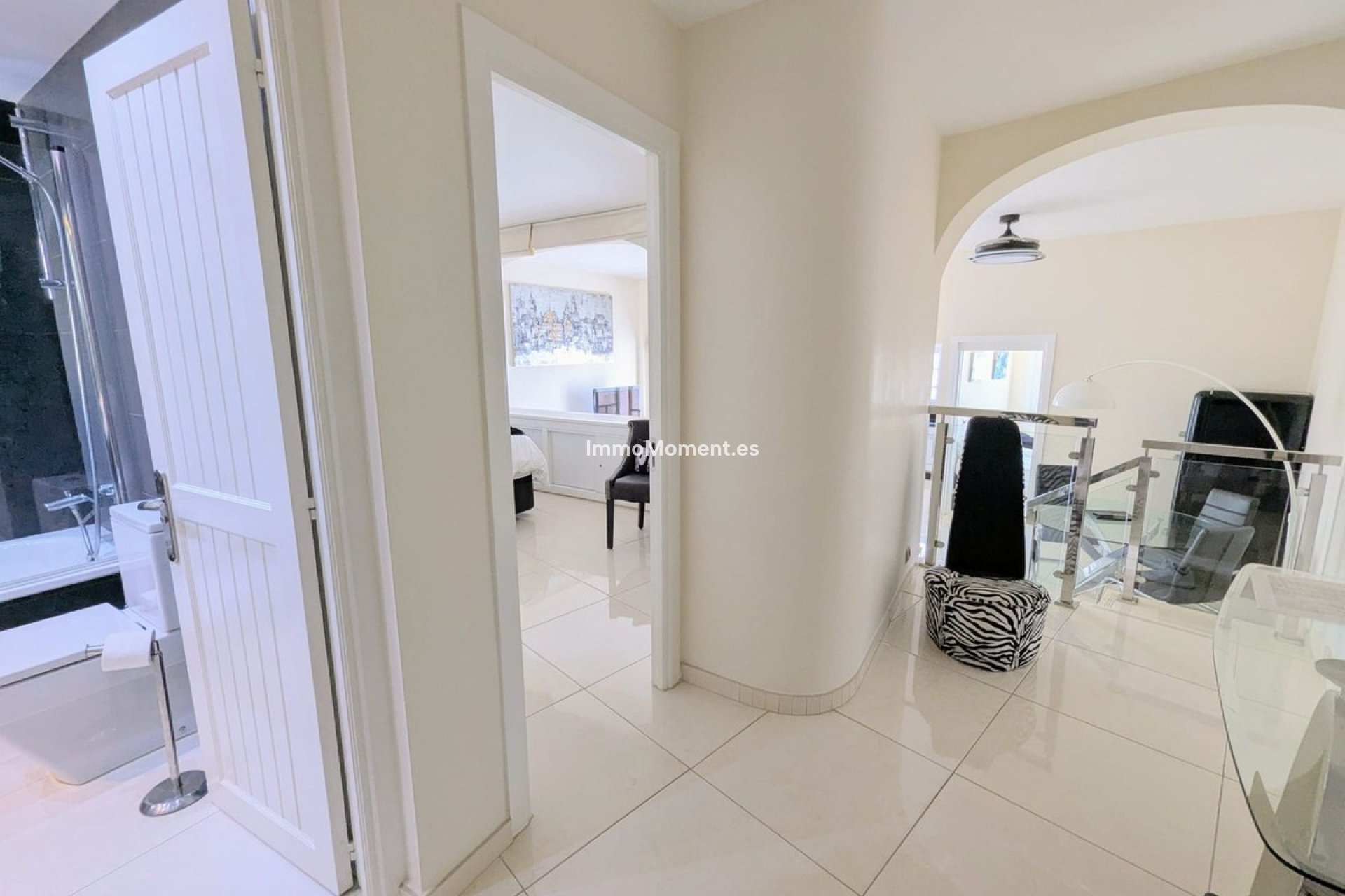 Resale - Apartment - Marbella - Puerto de Cabopino