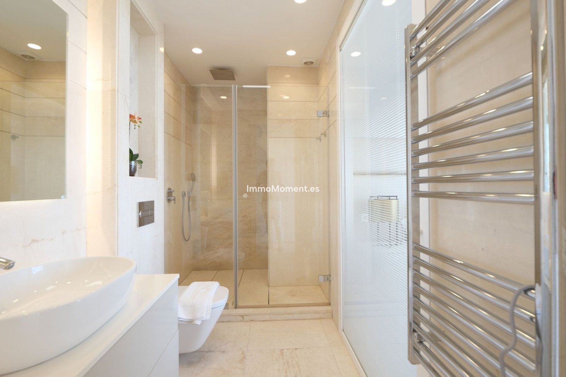 Resale - Apartment - Marbella - Puerto de Cabopino