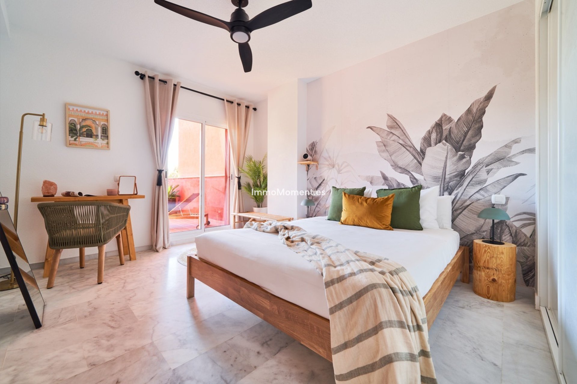 Resale - Apartment - Marbella - Reserva de Marbella