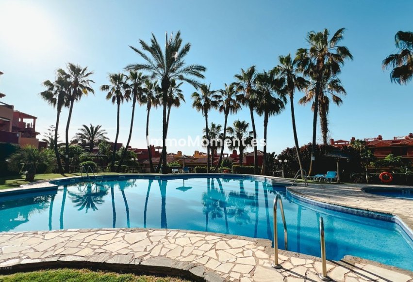 Resale - Apartment - Marbella - Reserva de Marbella