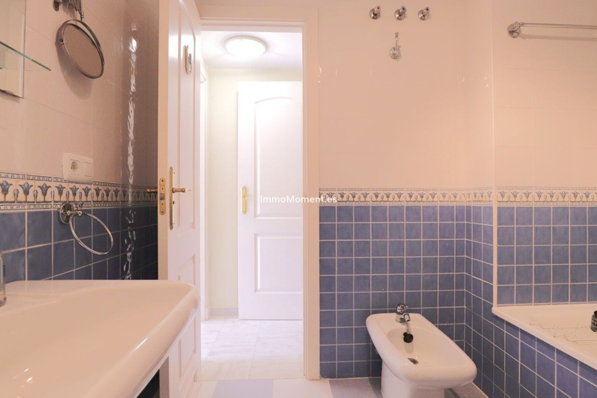 Resale - Apartment - Marbella - Reserva de Marbella