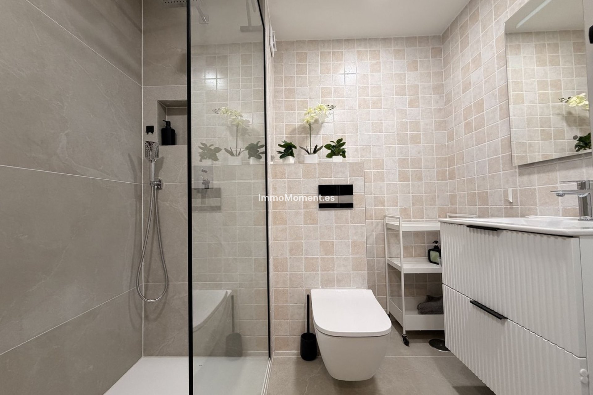 Resale - Apartment - Marbella - Reserva de Marbella