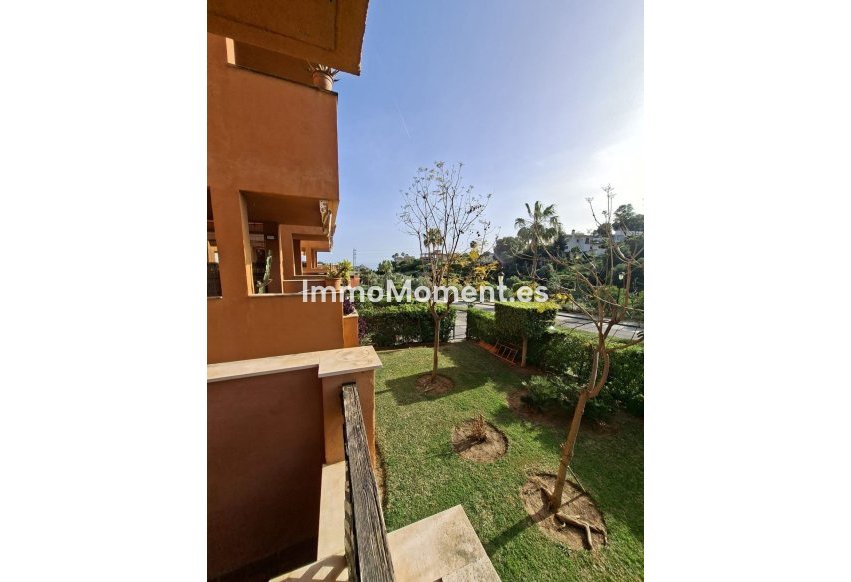 Resale - Apartment - Marbella - Reserva de Marbella