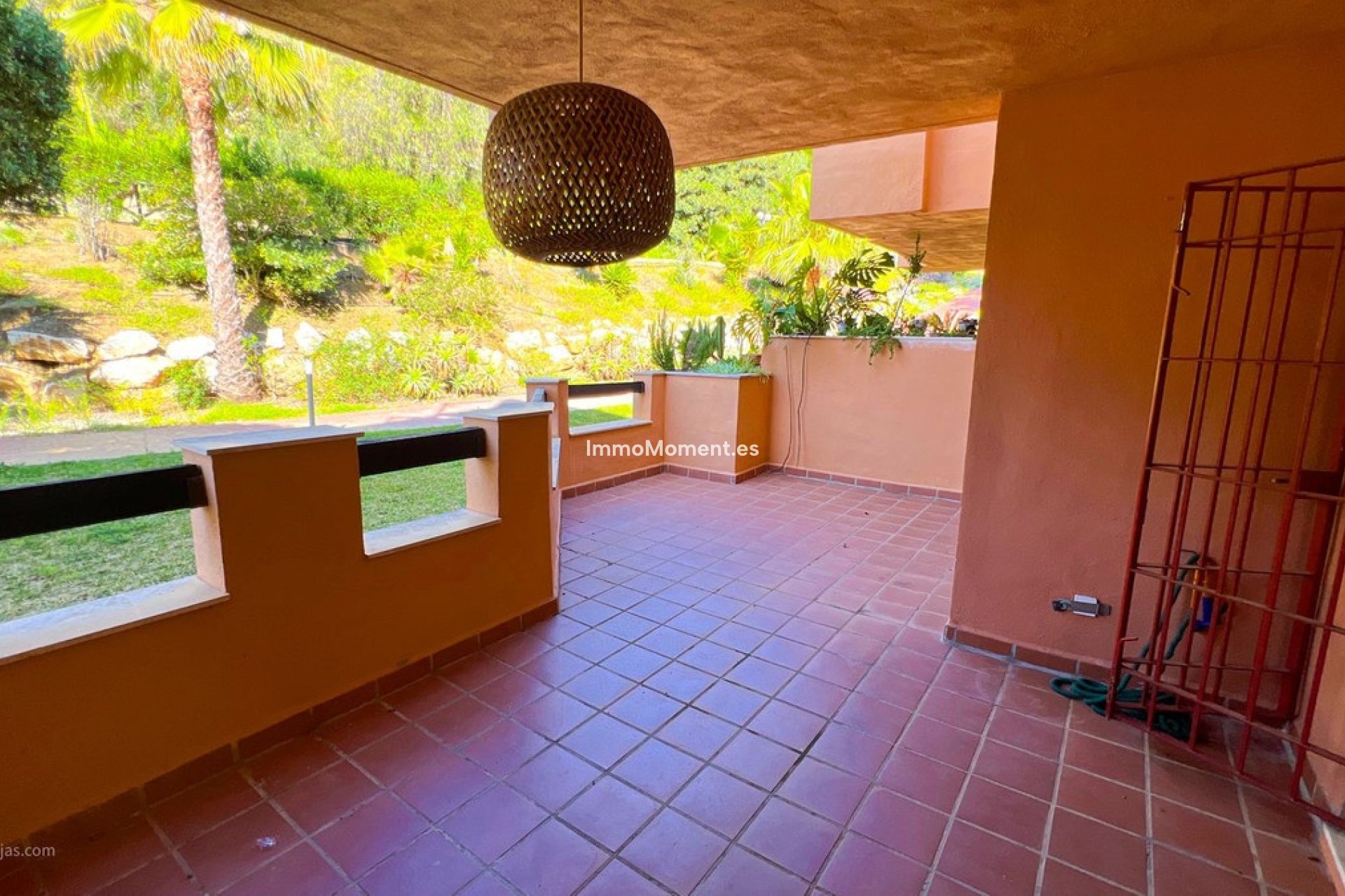 Resale - Apartment - Marbella - Reserva de Marbella