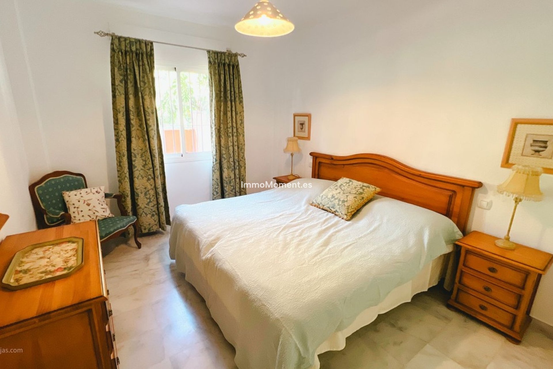 Resale - Apartment - Marbella - Reserva de Marbella