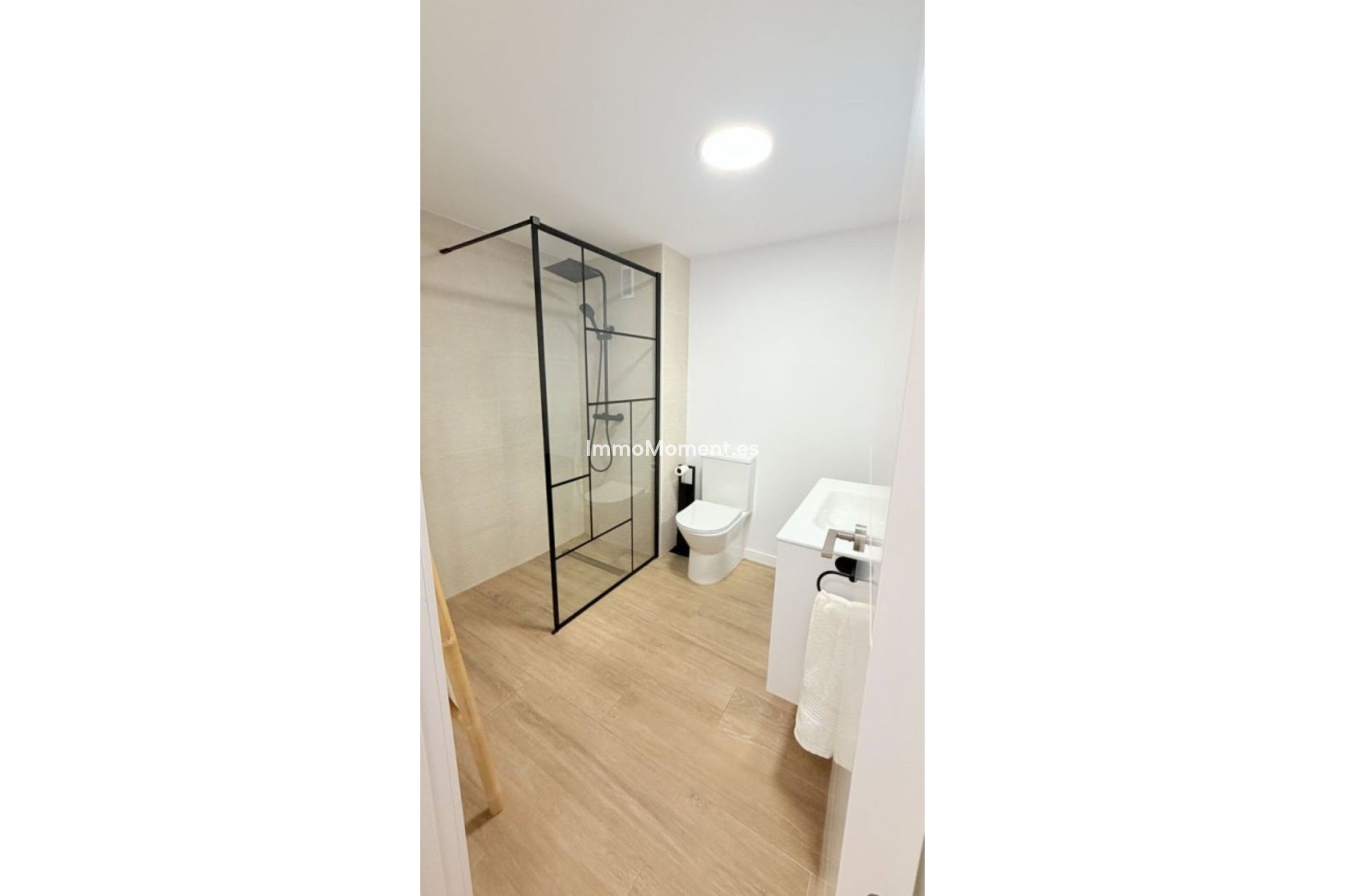 Resale - Apartment - Marbella - Reserva de Marbella