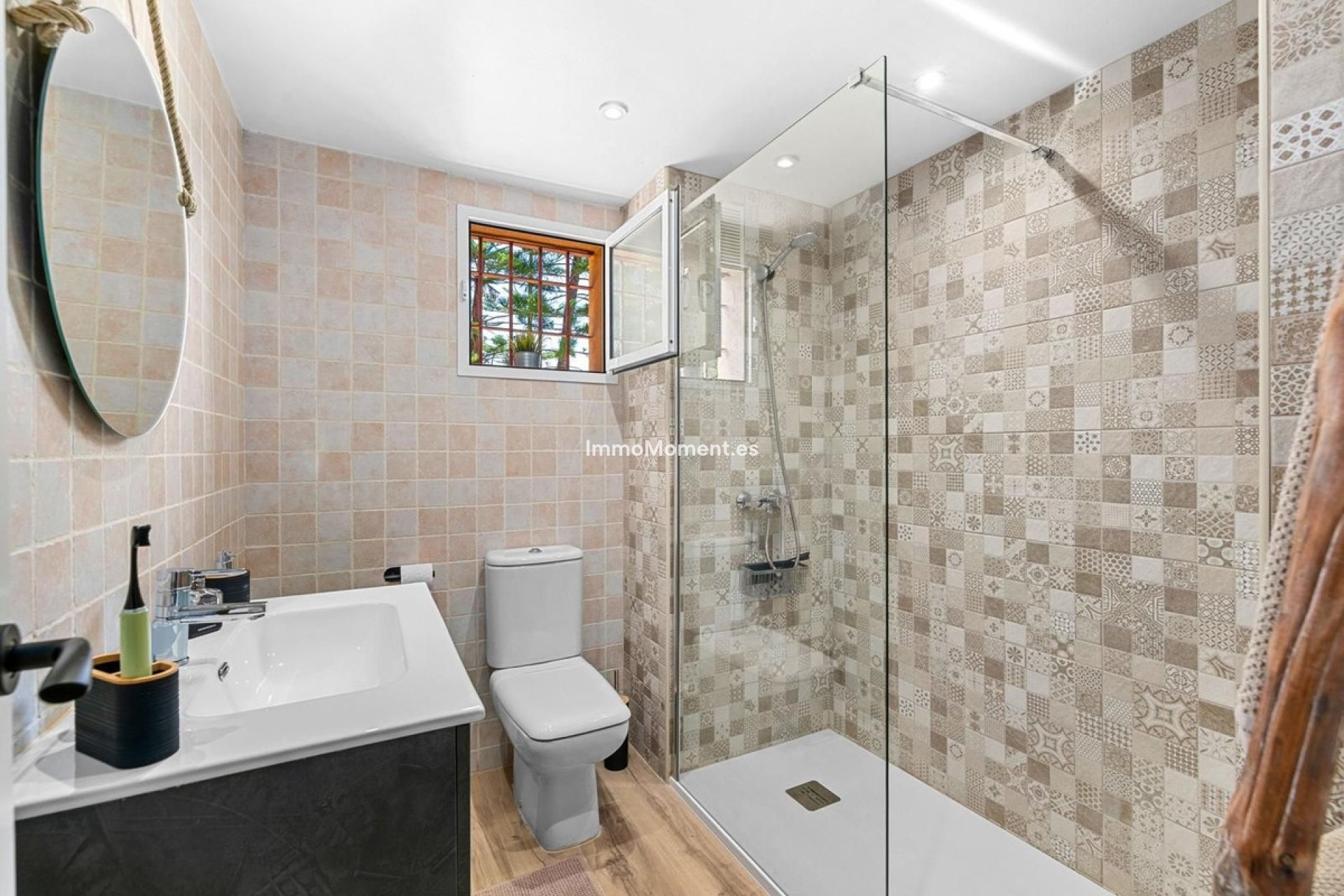 Resale - Apartment - Marbella - Reserva de Marbella