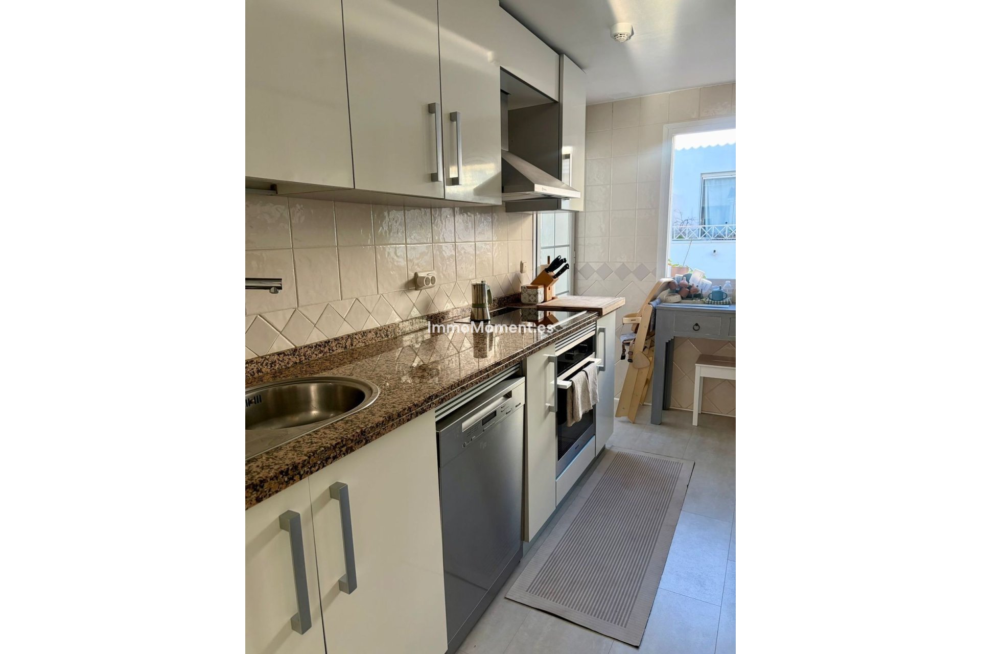 Resale - Apartment - Marbella - Río Real